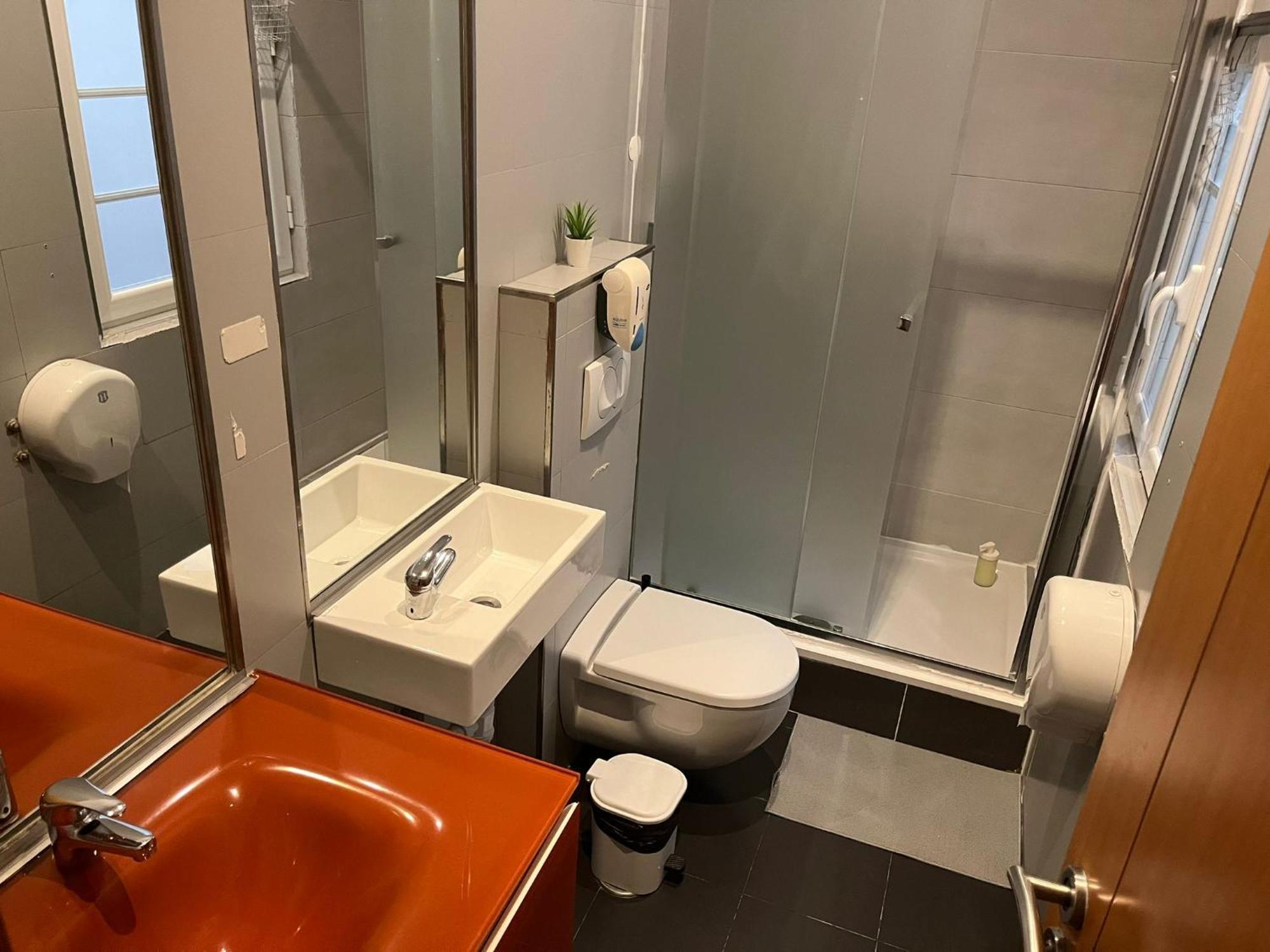 3 Bedroom, 2,5 Bathroom - Bairro Alto Residence Lisbona Esterno foto