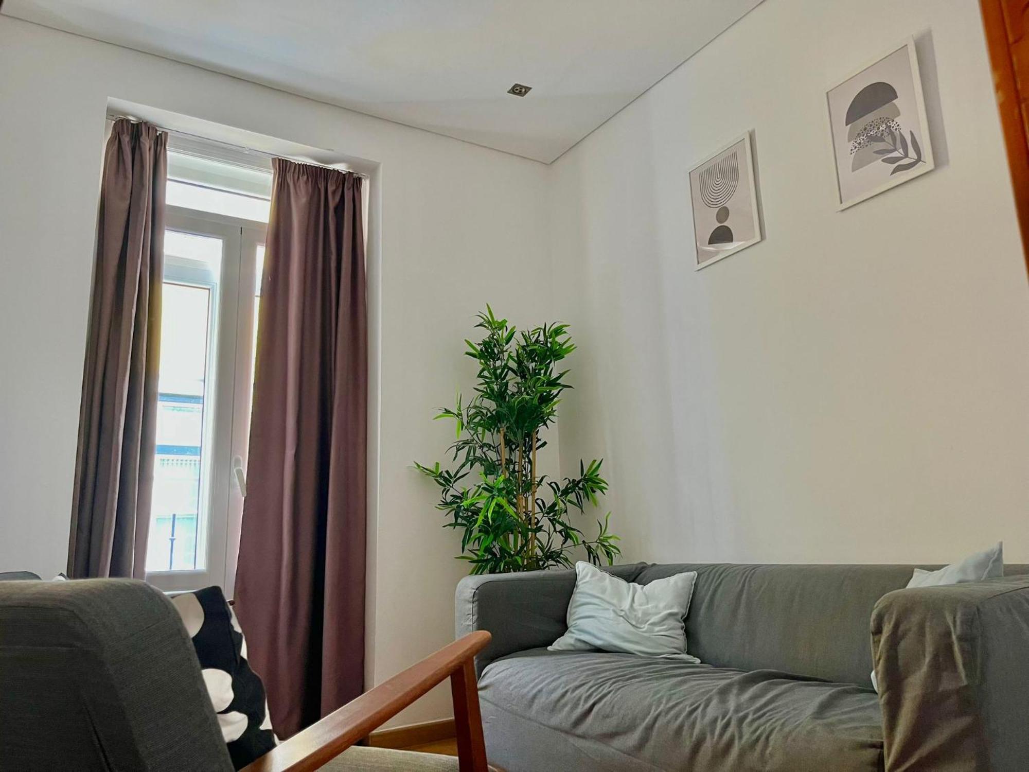 3 Bedroom, 2,5 Bathroom - Bairro Alto Residence Lisbona Esterno foto
